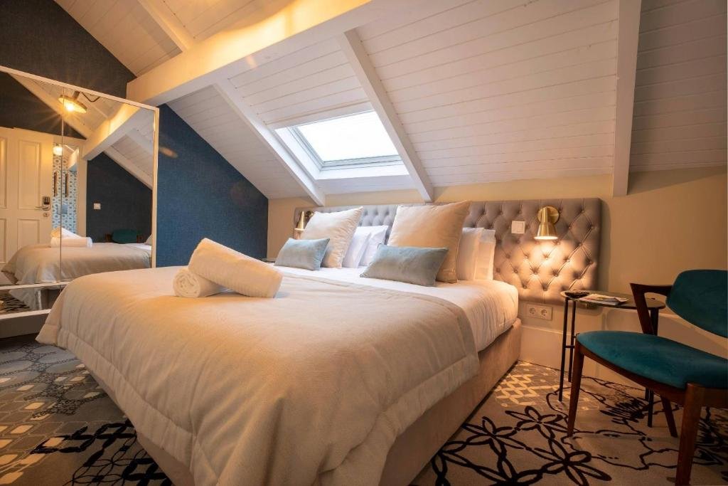 harbour inn design townhouse